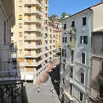 Eva House